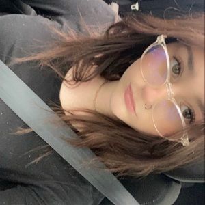 Meet your Posher, Gamer